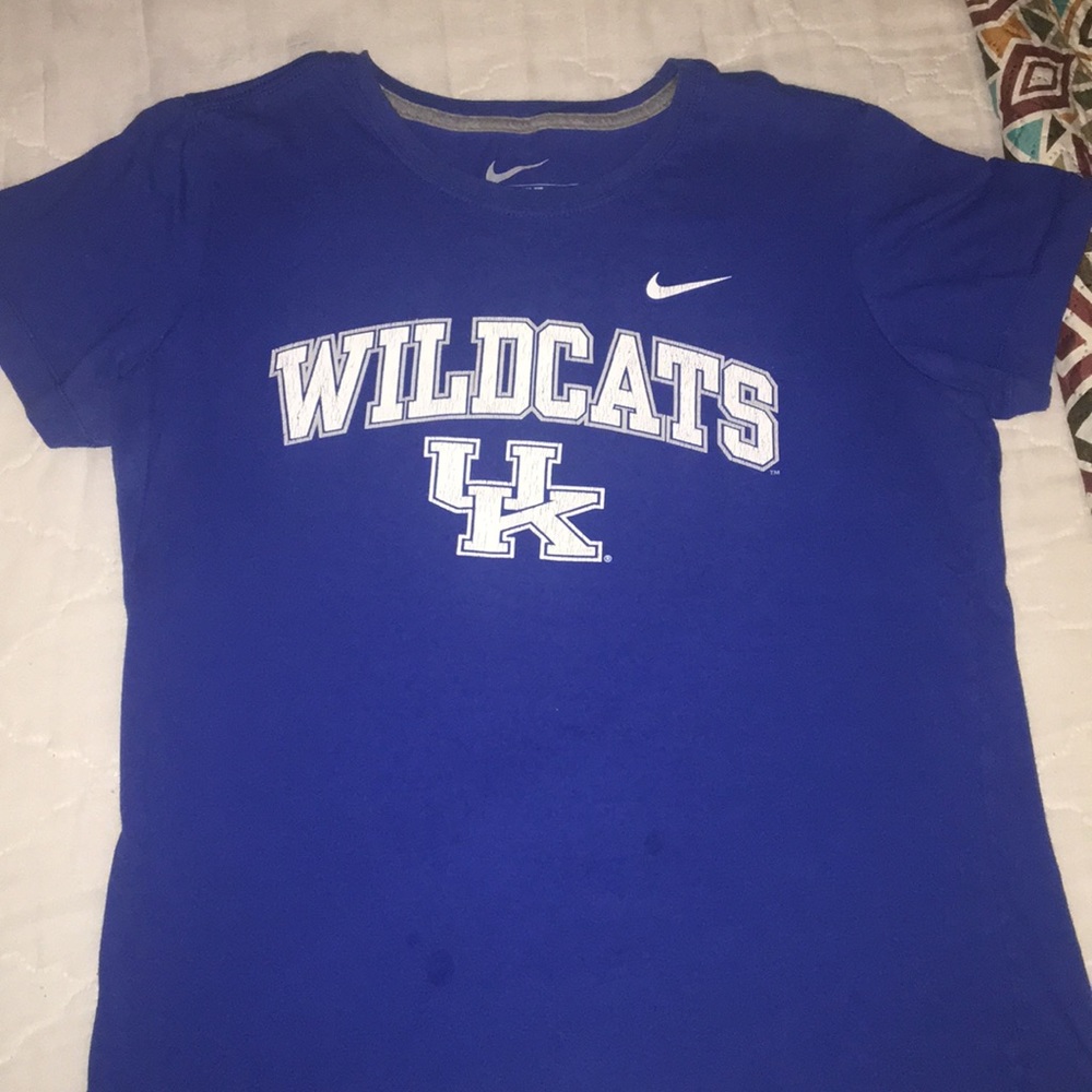 Kentucky Shirt 🏀